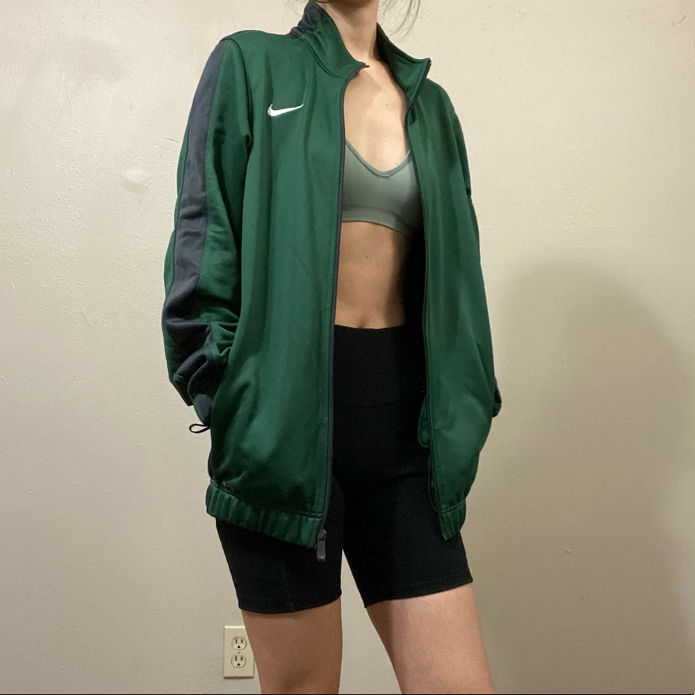 Rare Nike zip up jacket - Picture 4 of 17